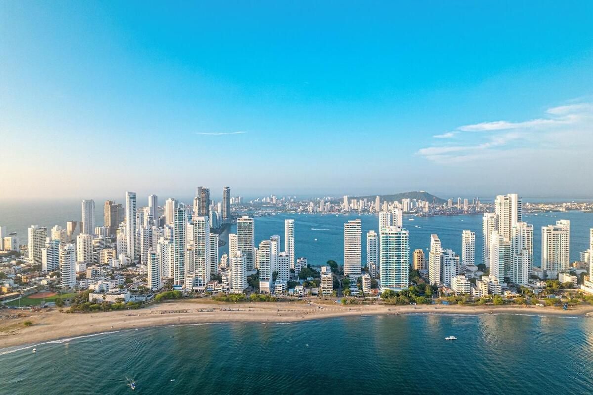Holiday home 10br Mansion Beachfront W Pool And Disco Cartagena
