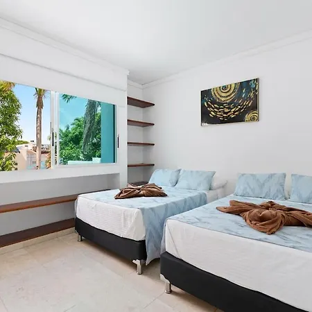 Holiday home 10br Mansion Beachfront W Pool And Disco *